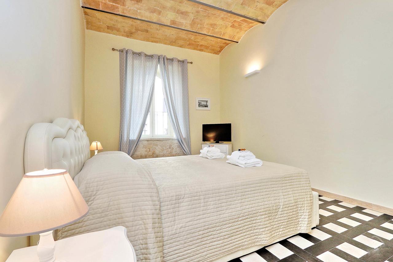 Colosseum Suite Roma Exterior foto